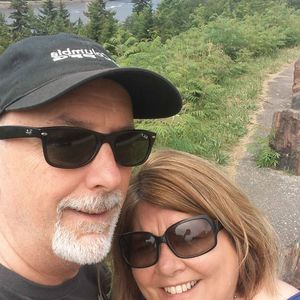 Meet your Posher, Dana